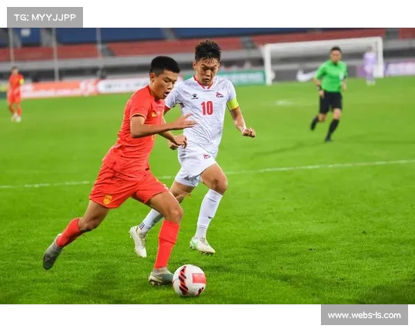 李楠重返执教岗位 带领U18国青队备战亚洲青年足球锦标赛