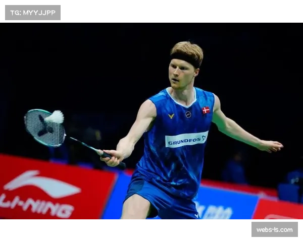 场内视角：法国公开赛观众齐声为丹麦球员安东森唱生日歌